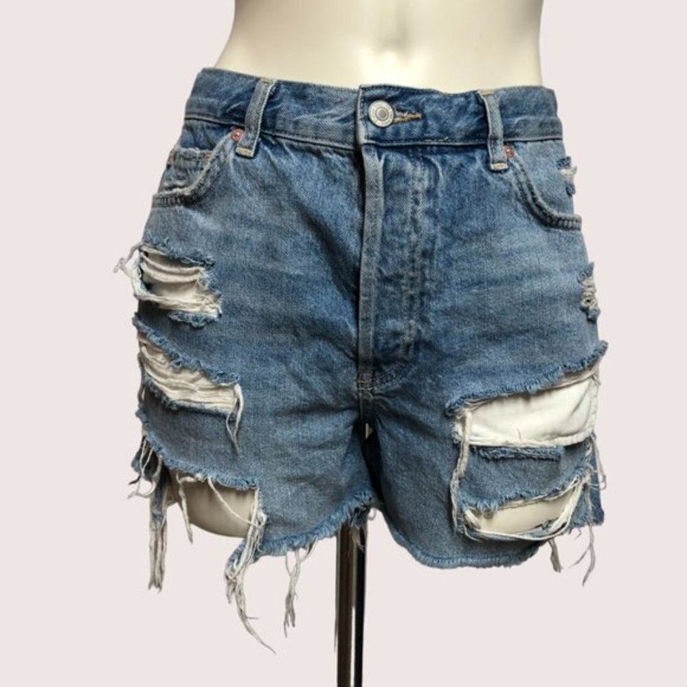 We The Free Distressed Raw Hem Button Fly High Rise Denim Shorts Size 28